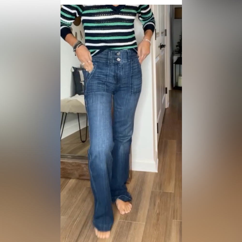 White House Black Market Trupunto trouser jeans. Excellent condition. Worn once